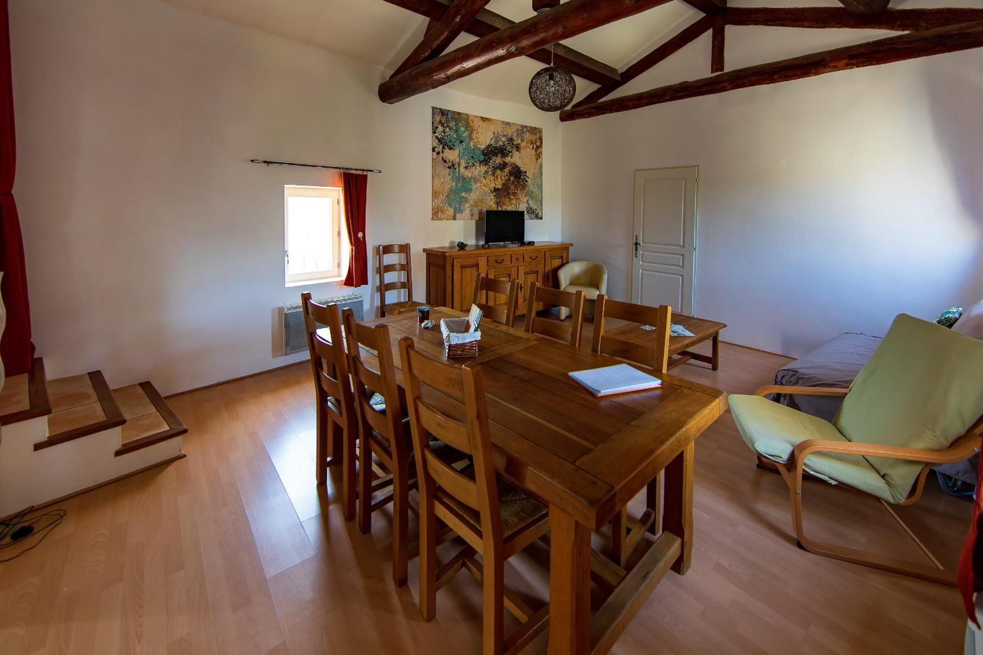 Gites Provence Et Nature - Entre Luberon Et Monts De Vaucluse Cabrieres-d'Avignon Room photo